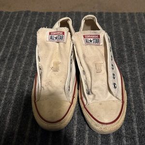 Converse Women’s 8/Men’s 6